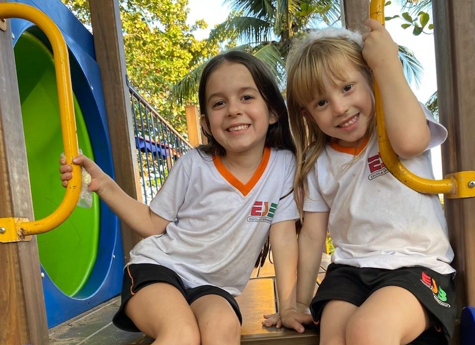 Escola sociointeracionista: aprender é construir&nbsp;junto